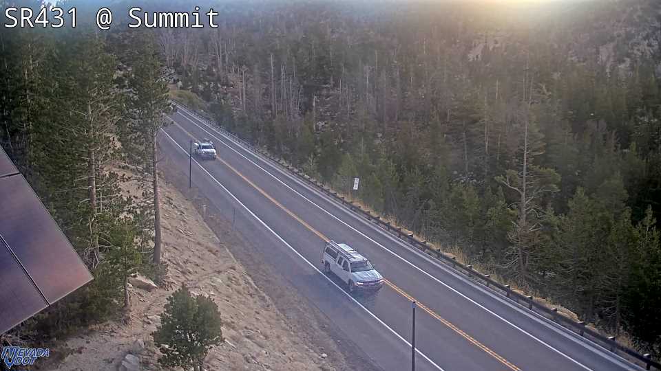 Mt Rose Summit, SR-431 at 08:00 on 2026-10-05