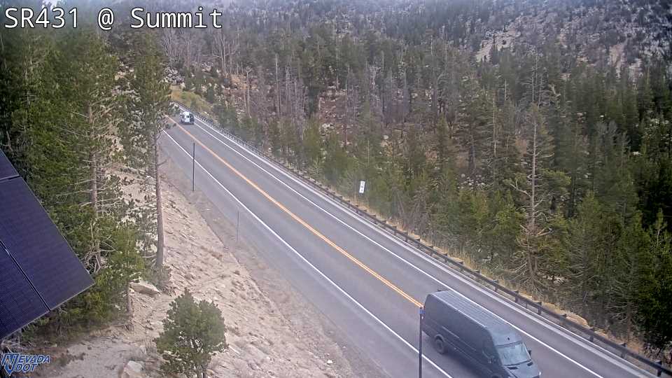 Mt Rose Summit, SR-431 at 11:00 on 2026-10-05