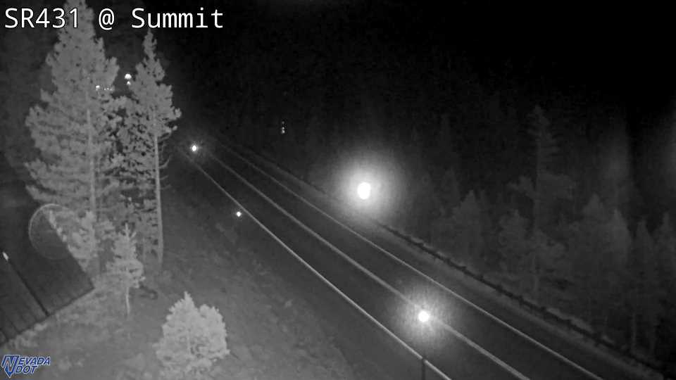 Mt Rose Summit, SR-431 at 04:00 on 2026-10-06