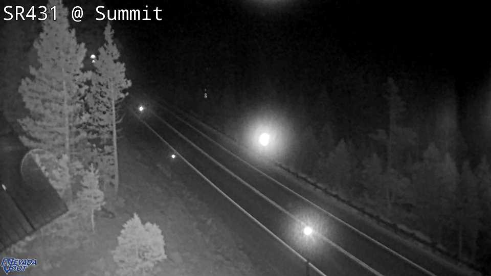 Mt Rose Summit, SR-431 at 05:00 on 2026-10-07