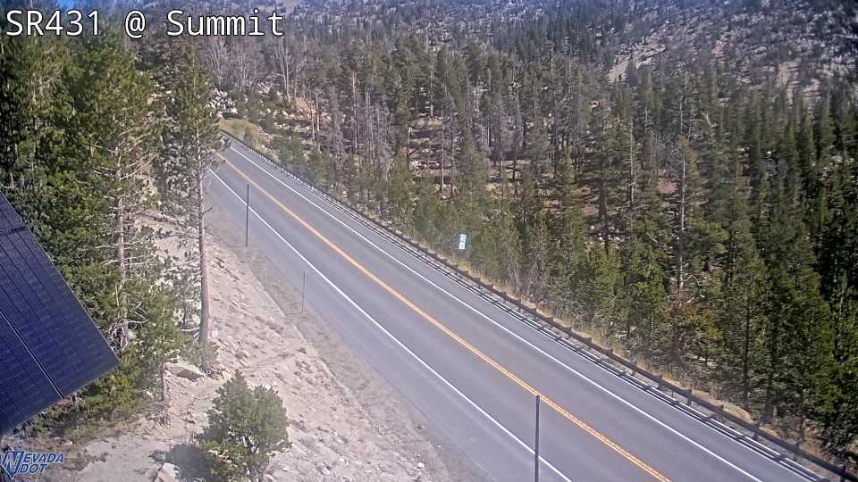 Mt Rose Summit, SR-431 at 13:00 on 2026-10-07