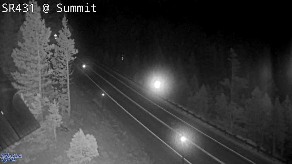 Mt Rose Summit, SR-431 at 02:00 on 2026-10-11