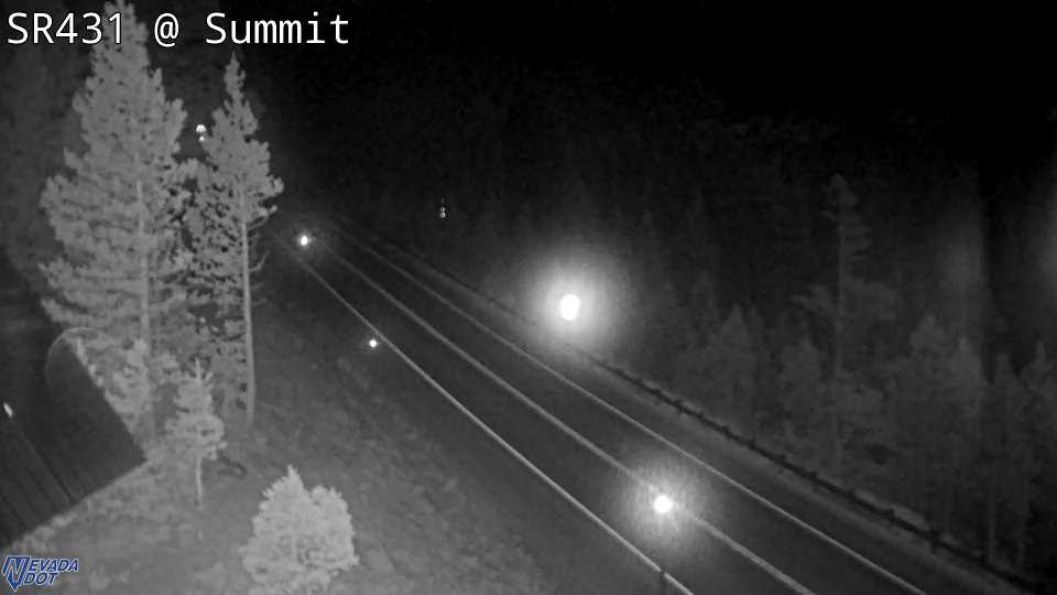 Mt Rose Summit, SR-431 at 05:00 on 2026-10-11