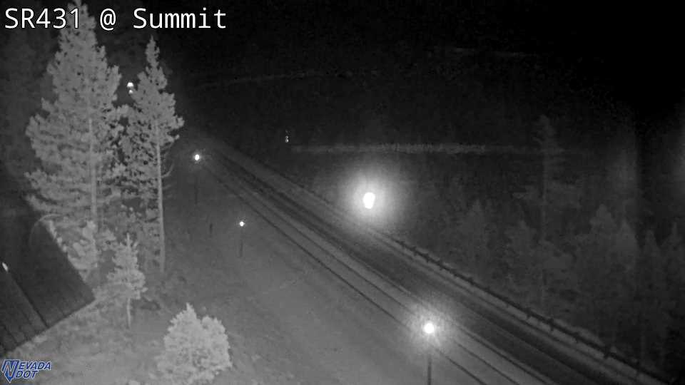 Mt Rose Summit, SR-431 at 04:00 on 2026-10-12
