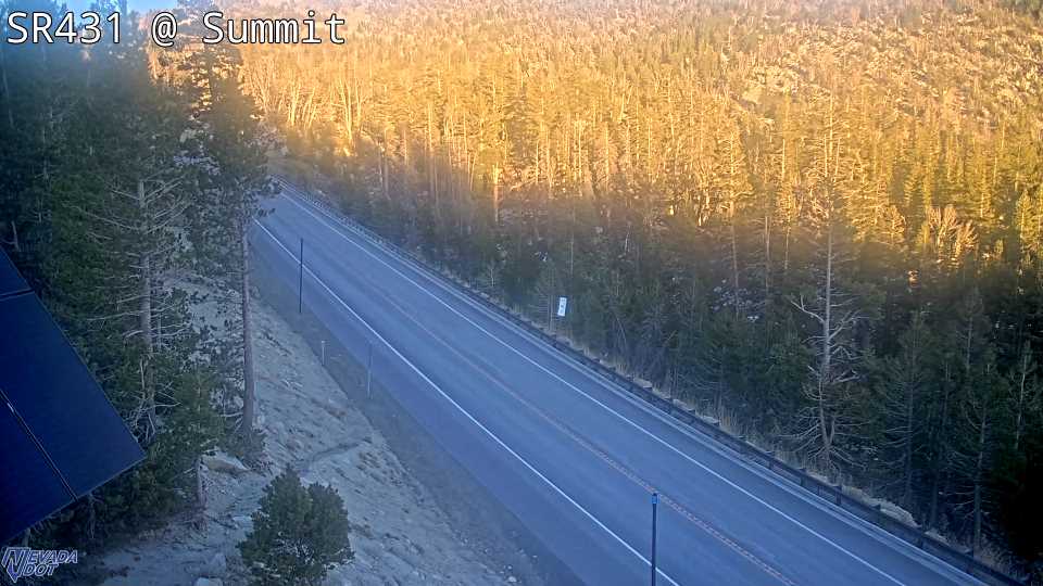 Mt Rose Summit, SR-431 at 18:00 on 2026-10-13