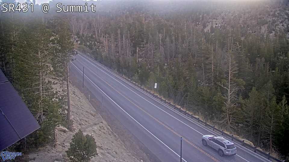 Mt Rose Summit, SR-431 at 08:00 on 2026-10-15