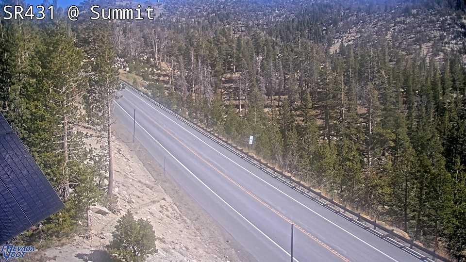 Mt Rose Summit, SR-431 at 13:00 on 2026-10-16
