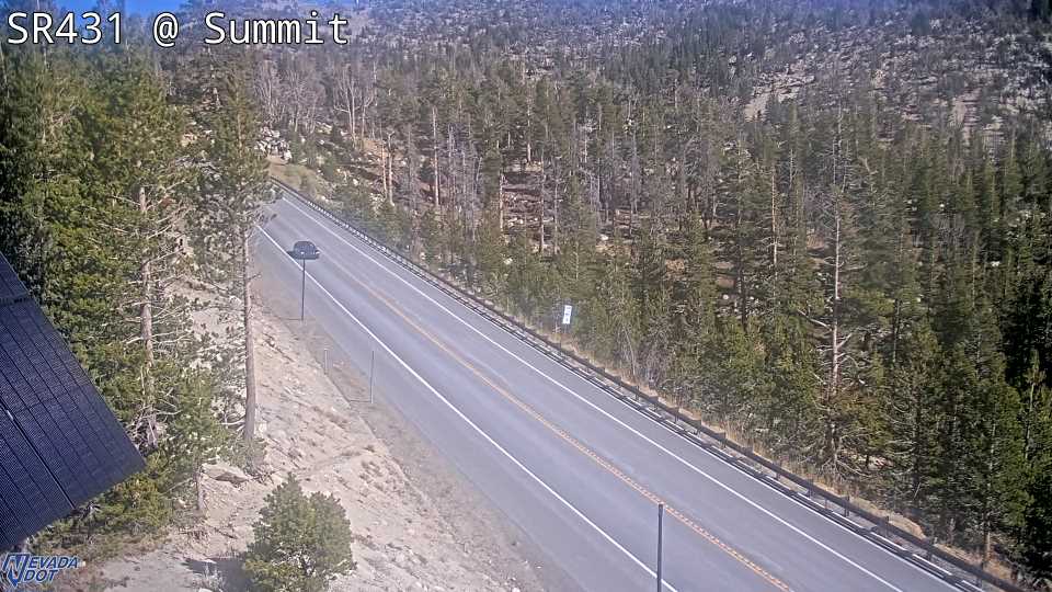 Mt Rose Summit, SR-431 at 14:00 on 2026-10-16