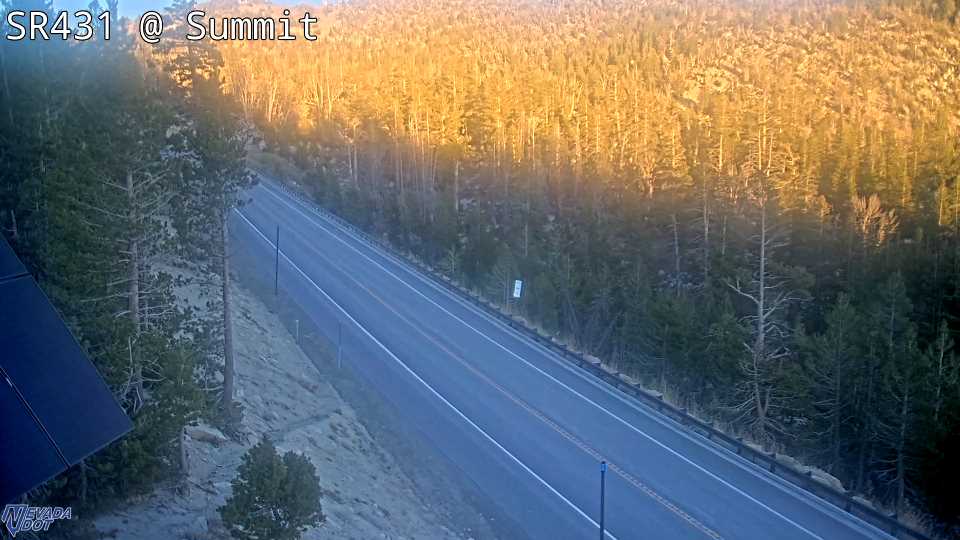 Mt Rose Summit, SR-431 at 18:00 on 2026-10-16