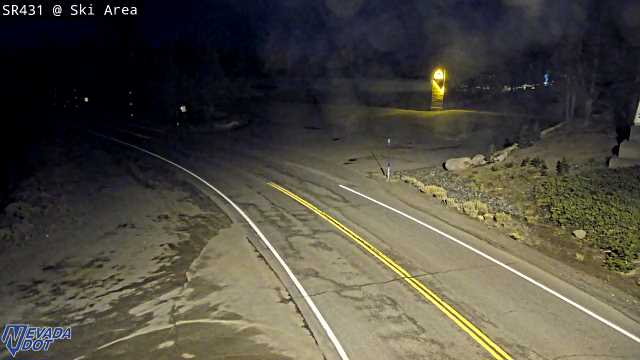 Mt Rose Ski Area, SR-431 at 01:00 on 2026-10-06