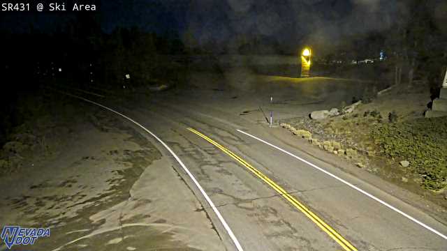 Mt Rose Ski Area, SR-431 at 04:00 on 2026-10-06