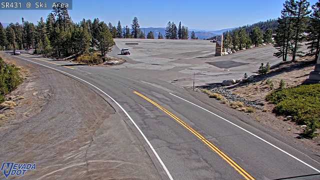 Mt Rose Ski Area, SR-431 at 12:00 on 2026-10-06