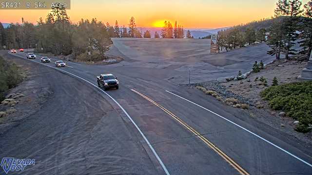 Mt Rose Ski Area, SR-431 at 07:00 on 2026-10-08