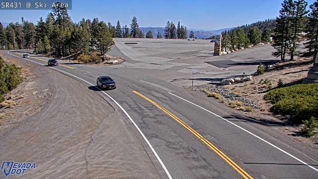 Mt Rose Ski Area, SR-431 at 13:00 on 2026-10-08
