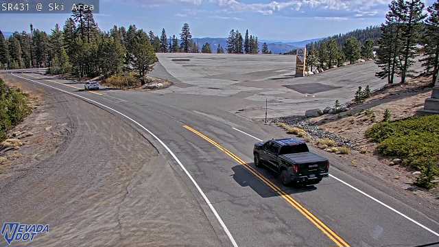 Mt Rose Ski Area, SR-431 at 12:00 on 2026-10-09