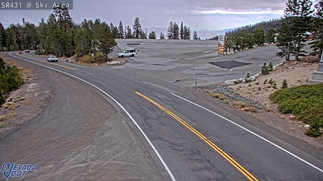 Mt Rose Ski Area, SR-431 at 11:00 on 2026-10-11