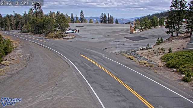Mt Rose Ski Area, SR-431 at 13:00 on 2026-10-11