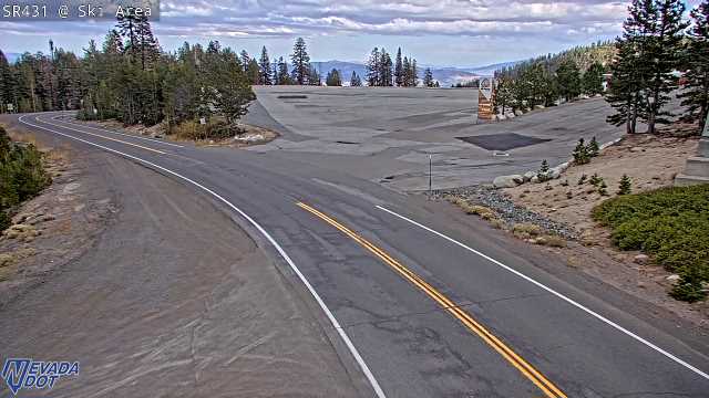 Mt Rose Ski Area, SR-431 at 16:00 on 2026-10-11