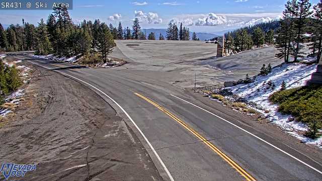 Mt Rose Ski Area, SR-431 at 11:00 on 2026-10-12