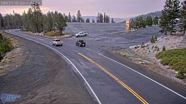 Mt Rose Ski Area, SR-431 at 18:00 on 2026-10-12