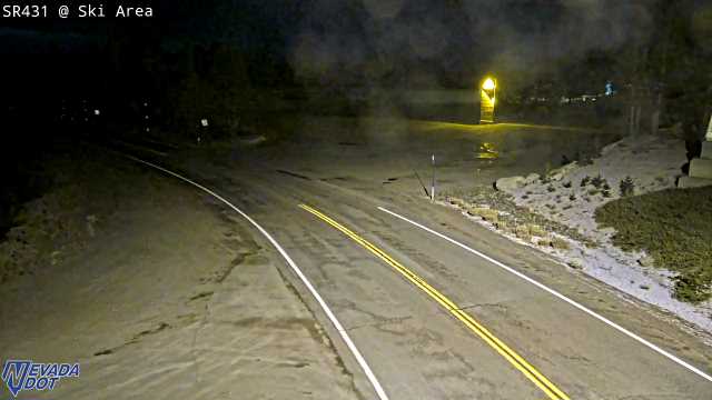 Mt Rose Ski Area, SR-431 at 04:00 on 2026-10-13