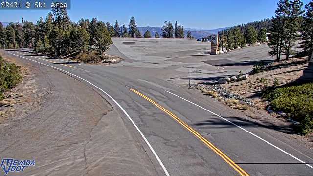 Mt Rose Ski Area, SR-431 at 13:00 on 2026-10-14