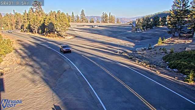 Mt Rose Ski Area, SR-431 at 17:00 on 2026-10-14