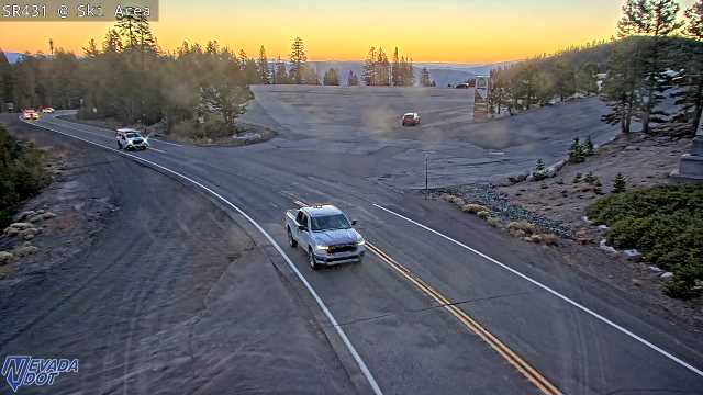 Mt Rose Ski Area, SR-431 at 07:00 on 2026-10-15