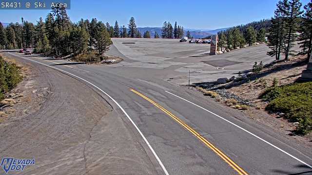 Mt Rose Ski Area, SR-431 at 12:00 on 2026-10-15