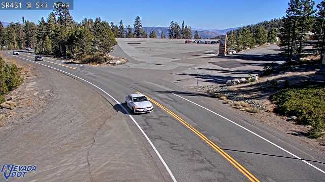 Mt Rose Ski Area, SR-431 at 14:00 on 2026-10-15