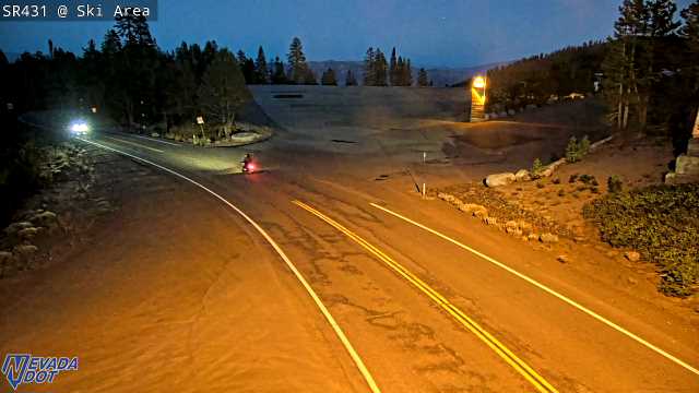 Mt Rose Ski Area, SR-431 at 19:00 on 2026-10-15