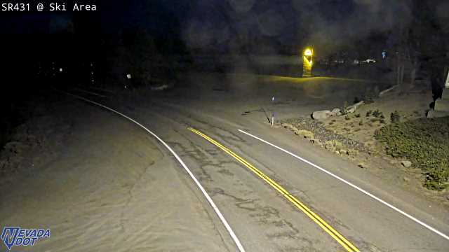 Mt Rose Ski Area, SR-431 at 04:00 on 2026-10-16