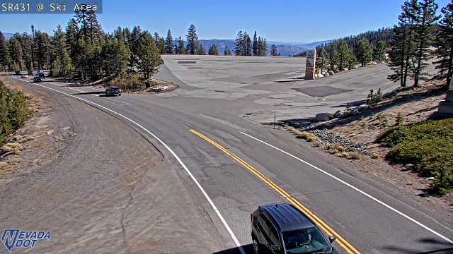 Mt Rose Ski Area, SR-431 at 12:00 on 2026-10-16