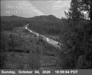 Hwy 267 at Truckee Bypass, SR-267 at 19:00 on 2026-10-04