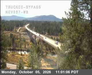 Hwy 267 at Truckee Bypass, SR-267 at 11:00 on 2026-10-05