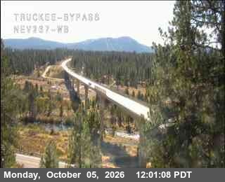 Hwy 267 at Truckee Bypass, SR-267 at 12:00 on 2026-10-05