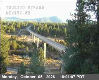 Hwy 267 at Truckee Bypass, SR-267 at 18:00 on 2026-10-05