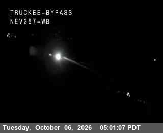 Hwy 267 at Truckee Bypass, SR-267 at 05:00 on 2026-10-06
