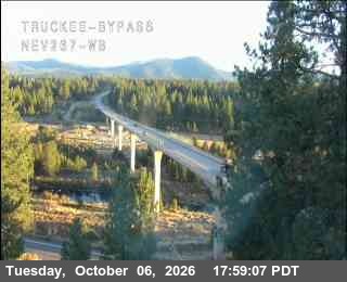 Hwy 267 at Truckee Bypass, SR-267 at 18:00 on 2026-10-06