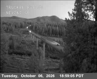 Hwy 267 at Truckee Bypass, SR-267 at 19:00 on 2026-10-06