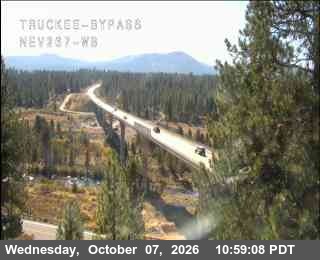 Hwy 267 at Truckee Bypass, SR-267 at 11:00 on 2026-10-07