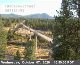 Hwy 267 at Truckee Bypass, SR-267 at 17:00 on 2026-10-07