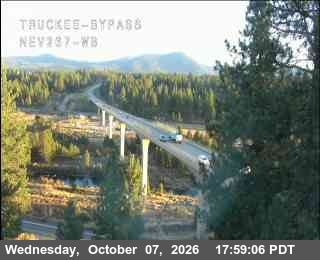 Hwy 267 at Truckee Bypass, SR-267 at 18:00 on 2026-10-07