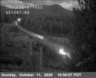 Hwy 267 at Truckee Bypass, SR-267 at 19:00 on 2026-10-11