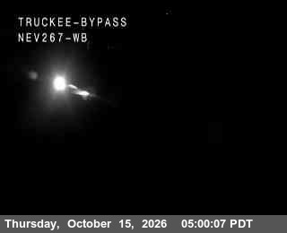 Hwy 267 at Truckee Bypass, SR-267 at 05:00 on 2026-10-15